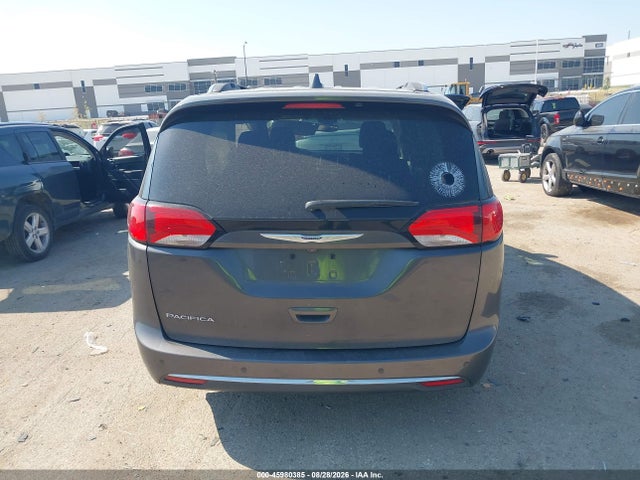 2020 CHRYSLER PACIFICA TOURING L 16