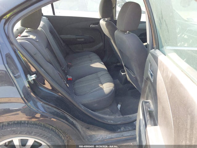 2019 CHEVROLET SONIC LT AUTO 8