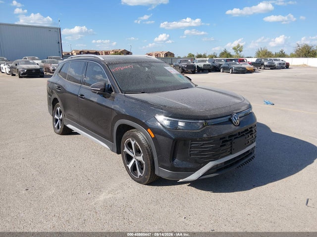 2025 VOLKSWAGEN TIGUAN 2.0T SE