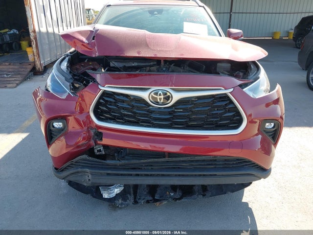 2023 TOYOTA HIGHLANDER XLE 6