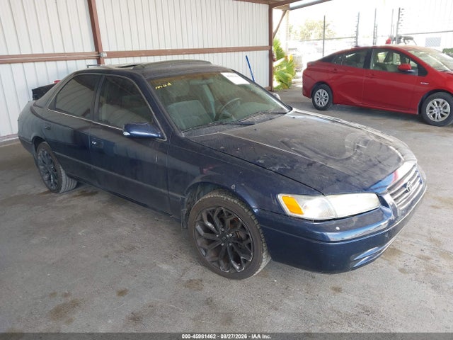 1999 TOYOTA CAMRY LE