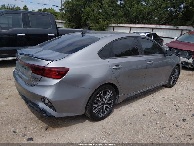 2023 KIA FORTE GT-LINE 4