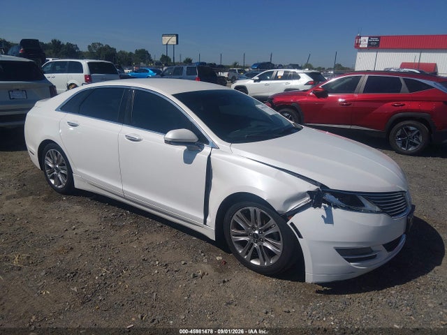 2016 LINCOLN MKZ 