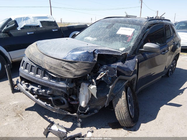 2019 JEEP COMPASS TRAILHAWK 4X4 6