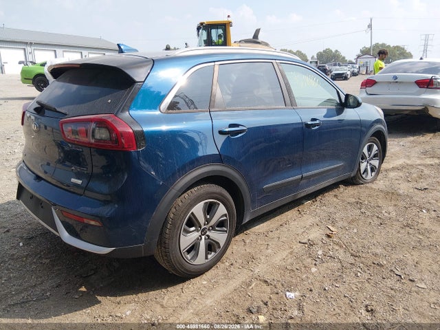 2019 KIA NIRO LX 4