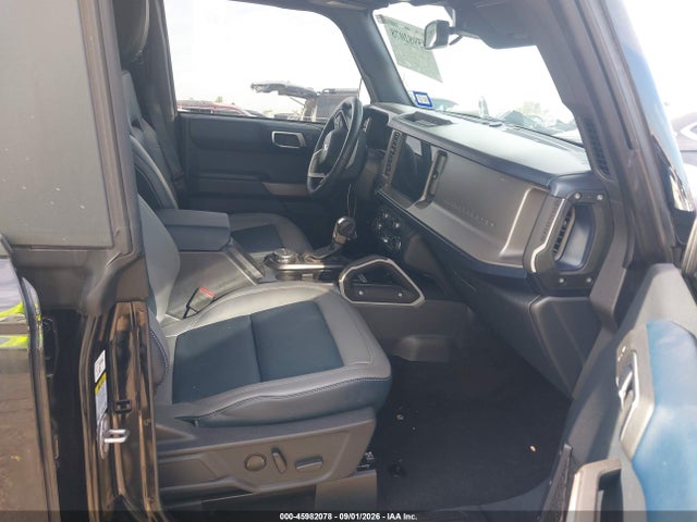 2023 FORD BRONCO OUTER BANKS 5