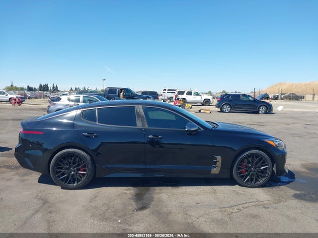 صورة 13 لـ 2019 KIA STINGER GT