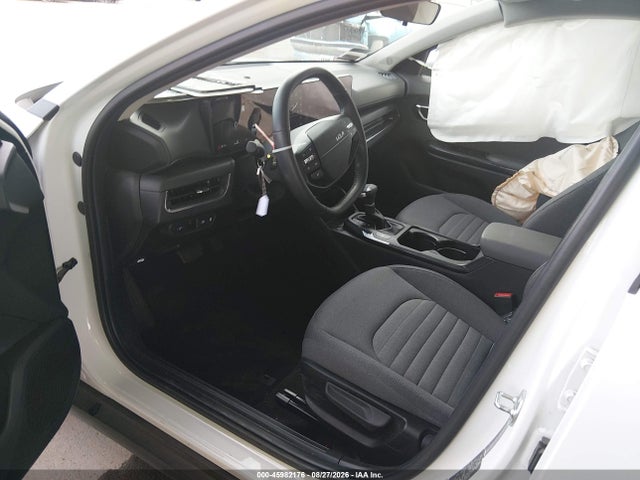 2025 KIA K4 EX 5