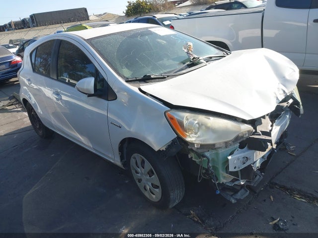 2013 TOYOTA PRIUS THREE