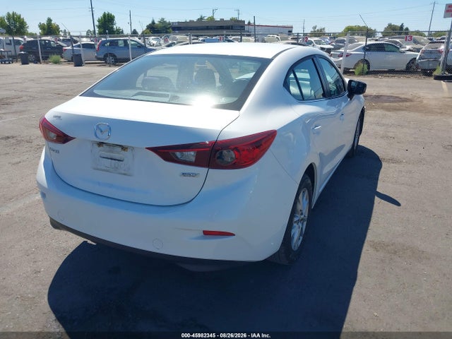 صورة 4 لـ 2016 Mazda MAZDA3 I SPORT