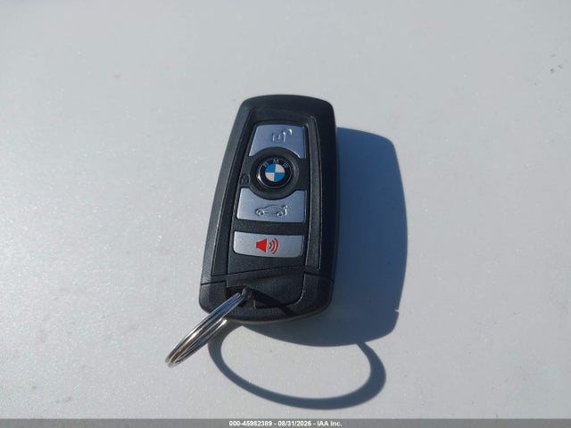 2018 BMW 320I 11