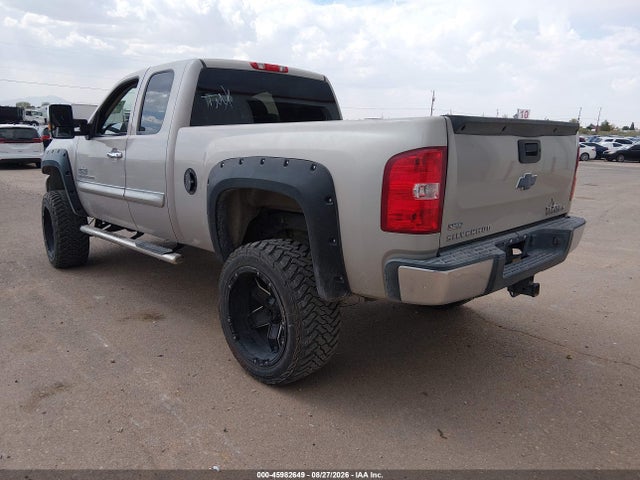 صورة 3 لـ 2009 Chevrolet SILVERADO 1500 LT
