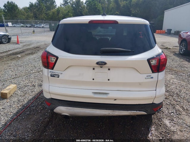 2019 FORD ESCAPE SE 16
