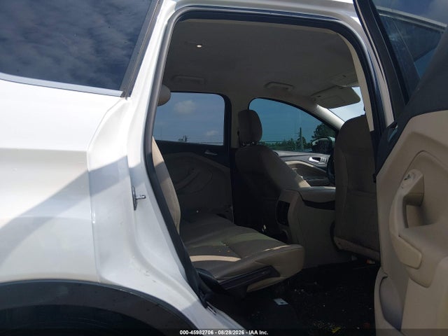 2019 FORD ESCAPE SE 8