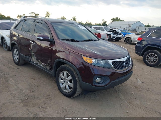 2012 KIA SORENTO LX