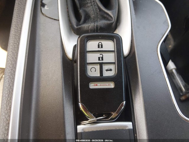 2022 HONDA ACCORD LX 11