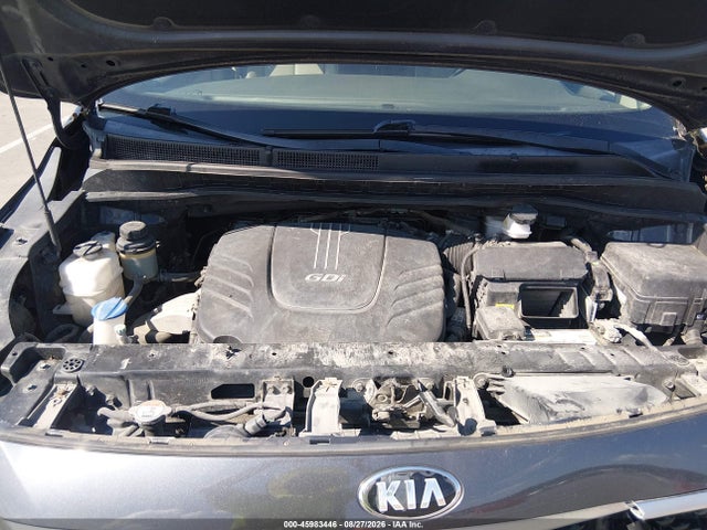 2017 KIA SEDONA LX 10
