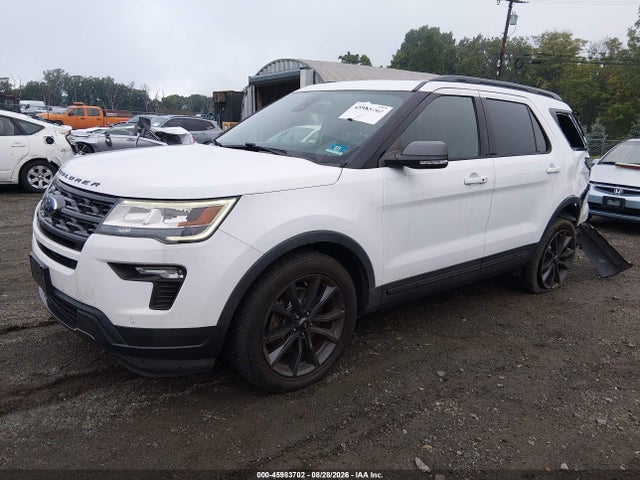2018 FORD EXPLORER XLT 2