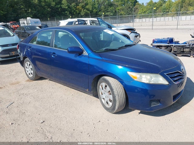 2011 TOYOTA CAMRY LE