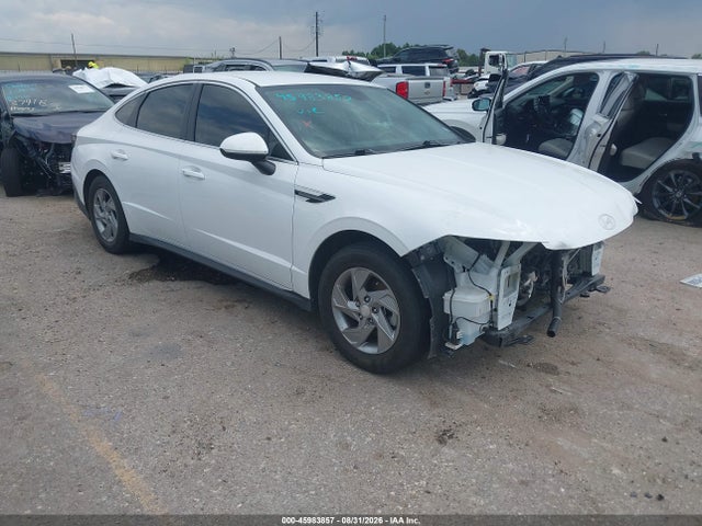 2025 HYUNDAI SONATA SE