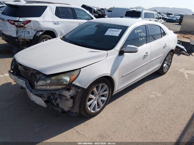 2015 Chevrolet MALIBU 2LT 照片 2