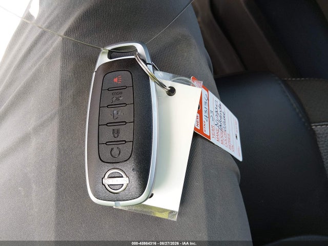 2023 NISSAN PATHFINDER SL 4WD 11