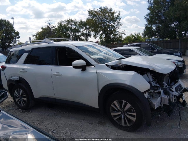 2023 NISSAN PATHFINDER SL 4WD 14