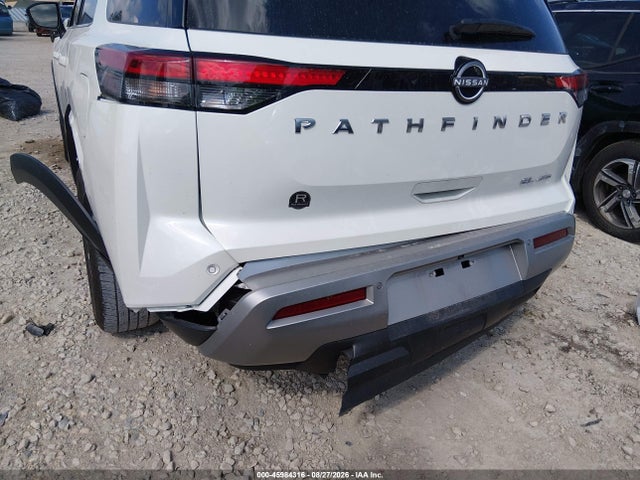 2023 NISSAN PATHFINDER SL 4WD 19