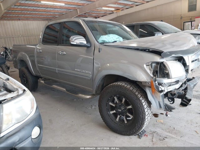 2004 TOYOTA TUNDRA SR5 V8