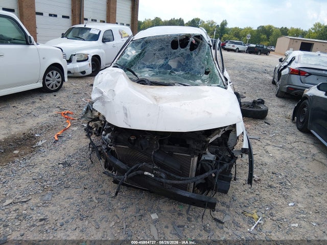 2018 NISSAN ROGUE SV 12