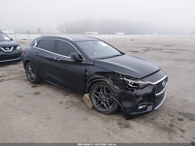 2017 INFINITI QX30 PREMIUM