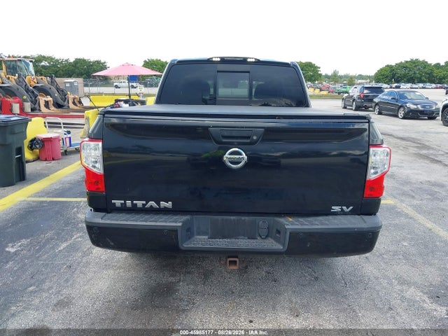 2017 Nissan TITAN SV — фото 16