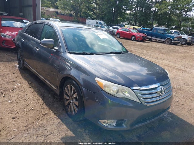 2011 TOYOTA AVALON LIMITED