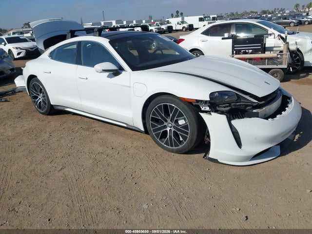 2020 PORSCHE TAYCAN TURBO