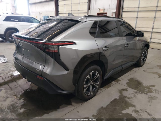 2024 TOYOTA BZ4X XLE 4