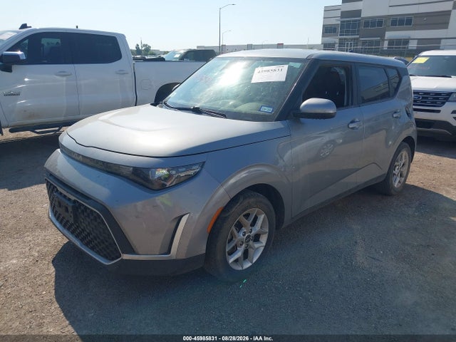 2023 KIA SOUL LX 2
