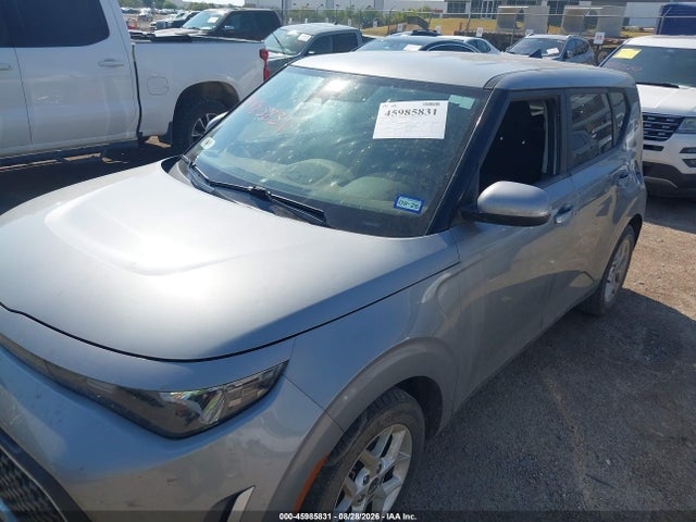 2023 KIA SOUL LX 6