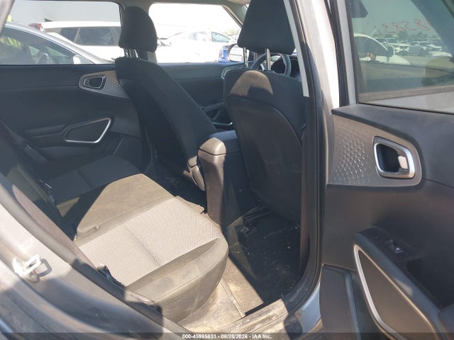 2023 KIA SOUL LX 8