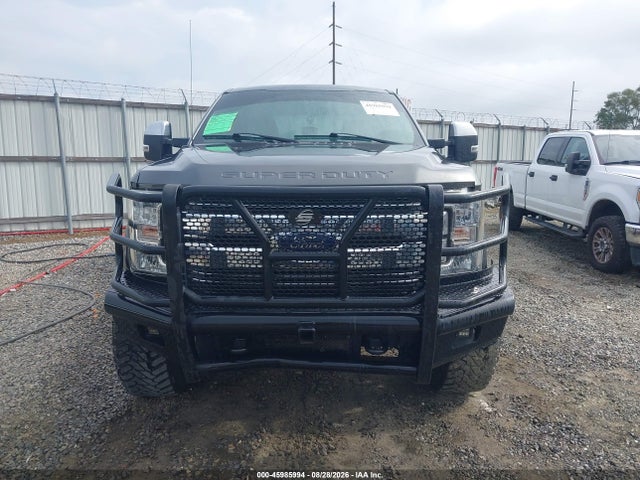 2017 FORD F-250 XL 12