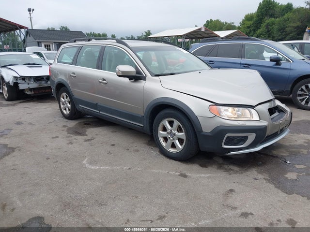 2011 VOLVO XC70 3.2