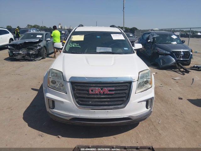 2017 GMC TERRAIN SLE-2 11