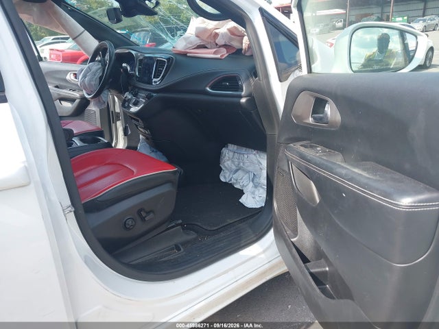 2020 CHRYSLER PACIFICA RED S EDITION 5