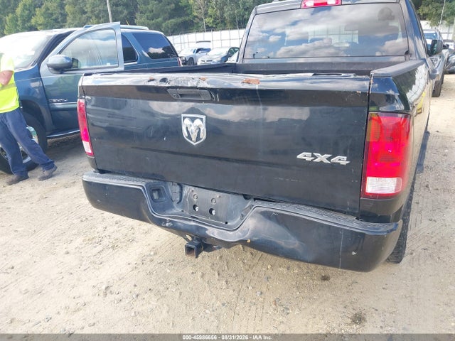 2019 RAM 1500 CLASSIC EXPRESS 4X4 6'4 BOX 20