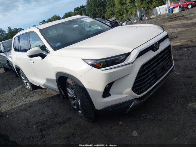 2024 TOYOTA GRAND HIGH LIMITED