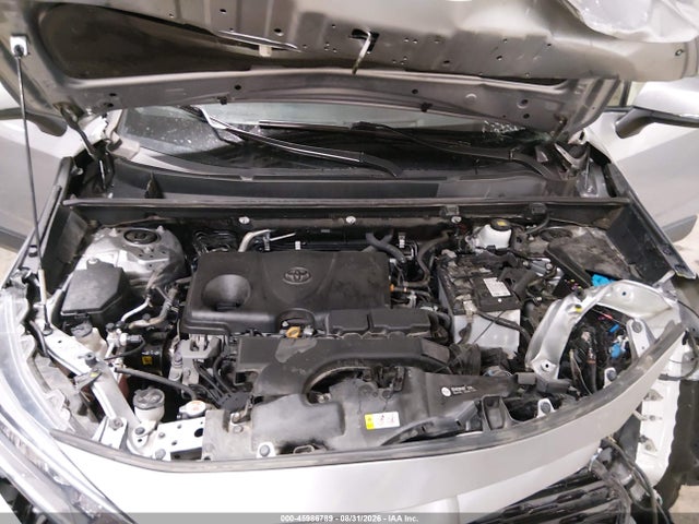 2021 TOYOTA RAV4 XLE 10