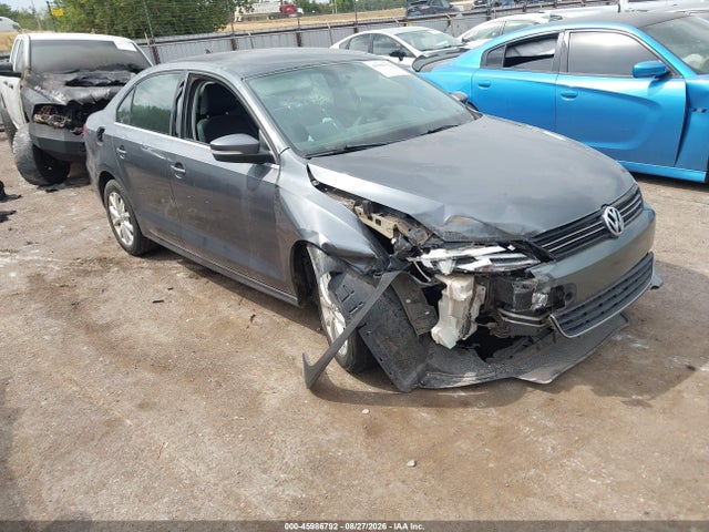 2013 VOLKSWAGEN JETTA 2.5L SE