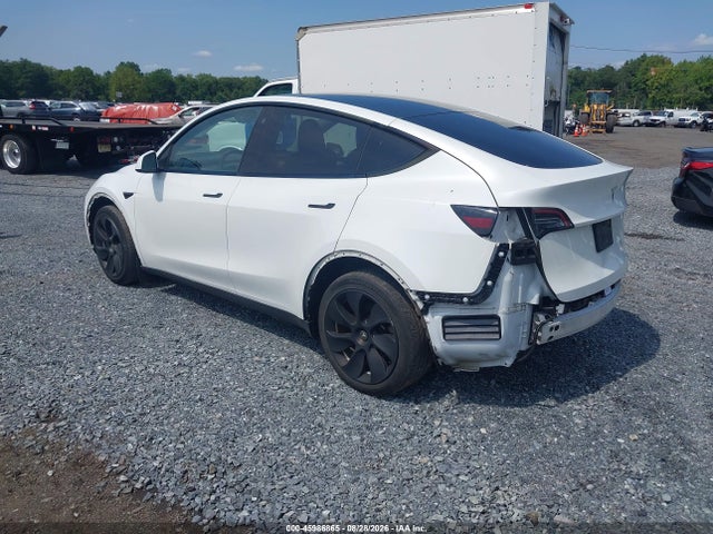 2023 TESLA MODEL Y AWD/LONG RANGE DUAL MOTOR ALL-WHEEL DRIVE 3