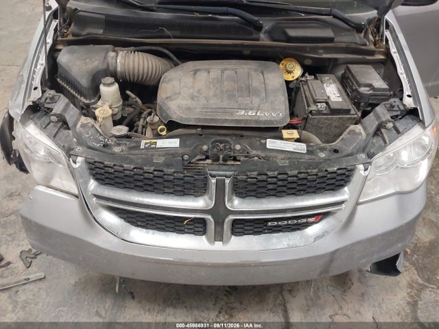 2018 DODGE GRAND CARAVAN SE 10