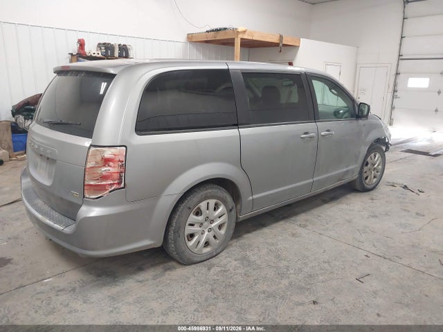 2018 DODGE GRAND CARAVAN SE 4