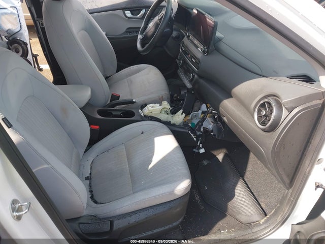 2023 HYUNDAI KONA SEL 5